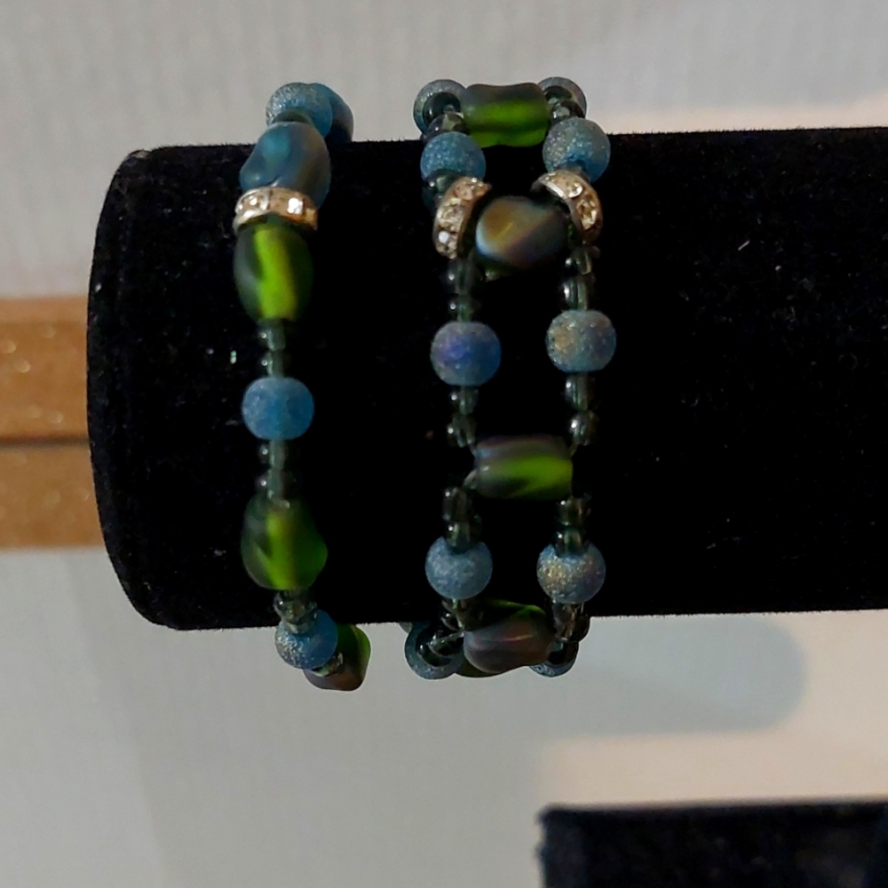 Handmade Elastic Blue with Green Bracelet Set